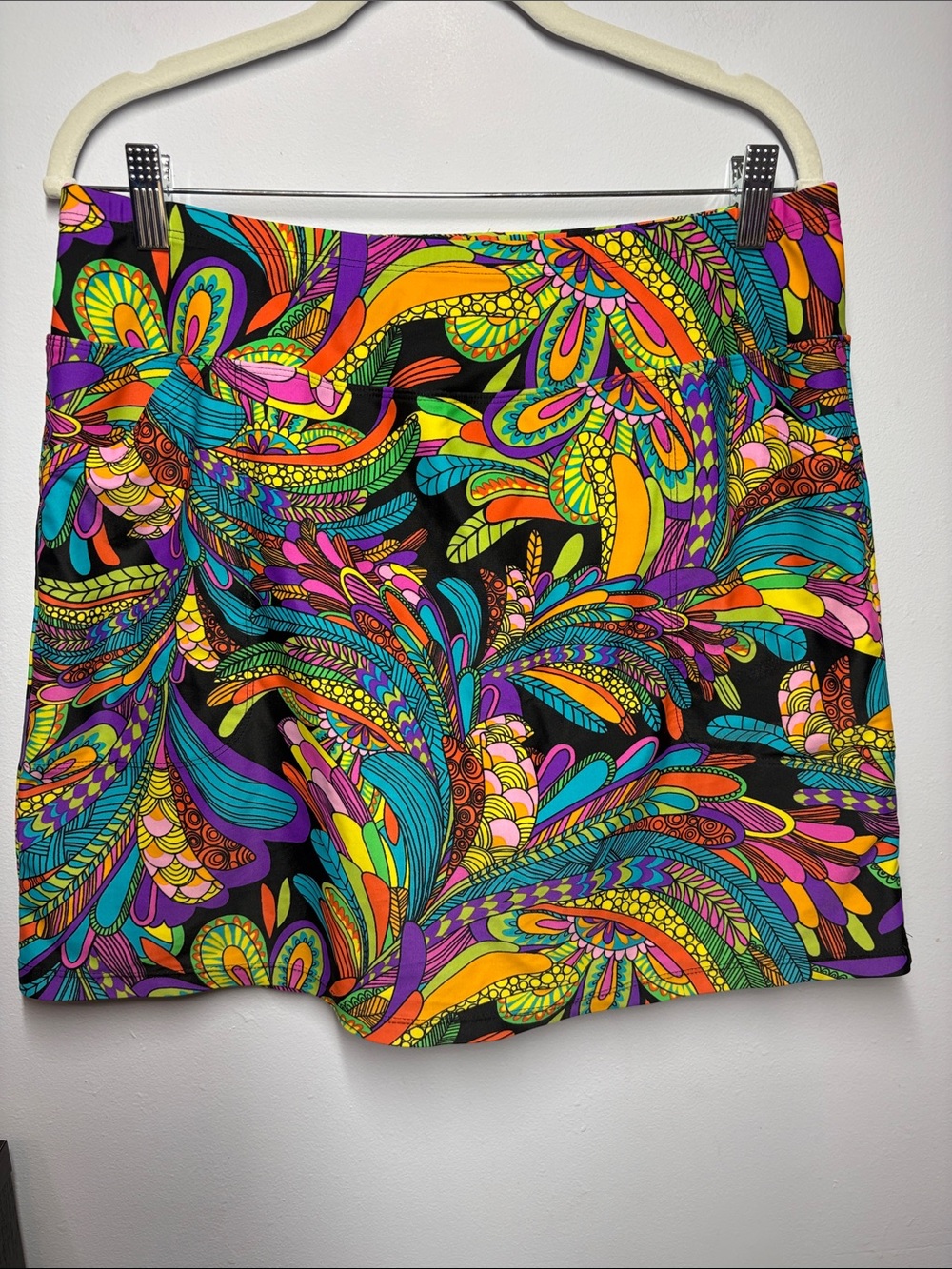 B Skinz Women’s Multicolor Paisley-Print Skort — Black Base